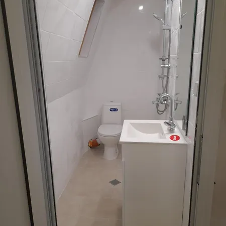 And Quiet In Apartamento Plovdiv